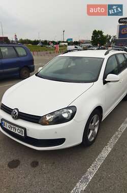 Універсал Volkswagen Golf 2013 в Димері