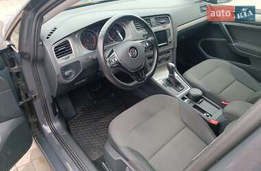 Универсал Volkswagen Golf 2015 в 