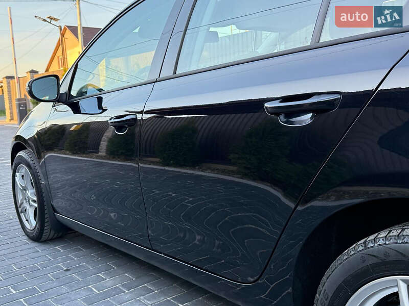 Хетчбек Volkswagen Golf 2010 в Вінниці