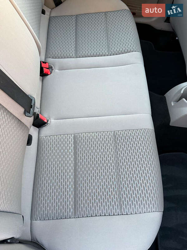 Хетчбек Volkswagen Golf 2010 в Вінниці