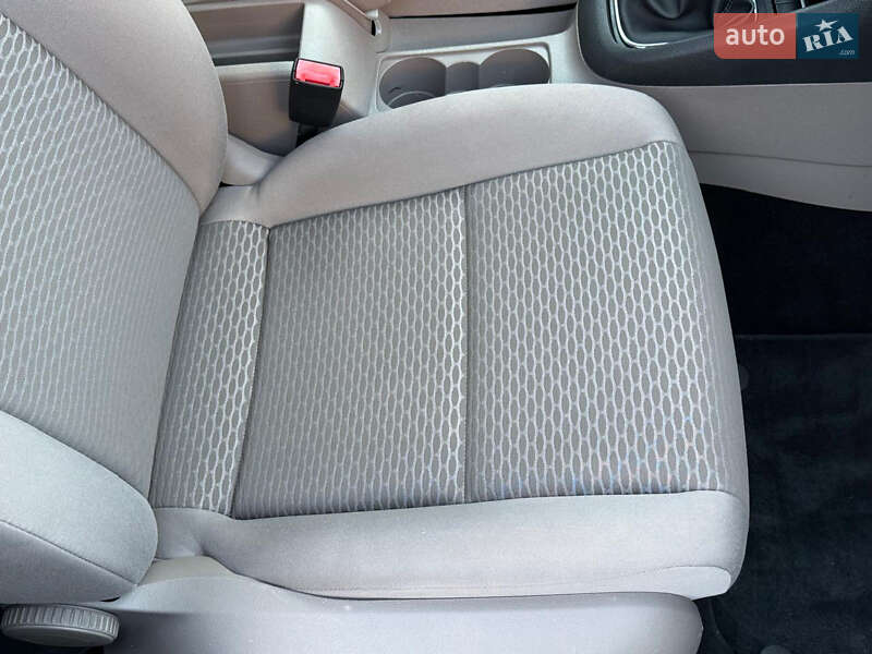 Хетчбек Volkswagen Golf 2010 в Вінниці
