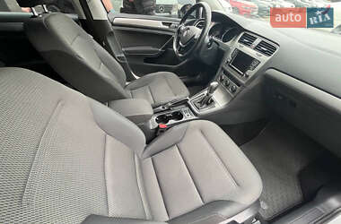 Универсал Volkswagen Golf 2015 в 