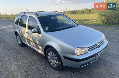 Универсал Volkswagen Golf 2000 в 