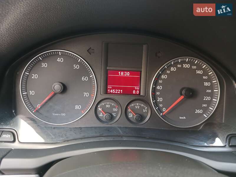 Универсал Volkswagen Golf 2008 в Гадяче