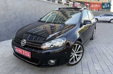 Універсал Volkswagen Golf 2010 в Луцьку
