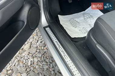 Хэтчбек Volkswagen Golf 2003 в 
