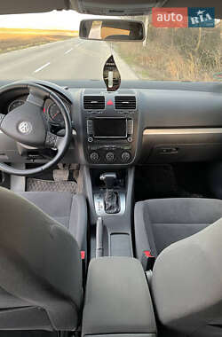 Универсал Volkswagen Golf 2008 в 