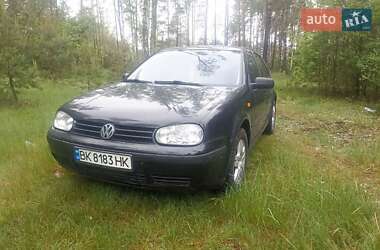 Хетчбек Volkswagen Golf 1999 в Сарнах