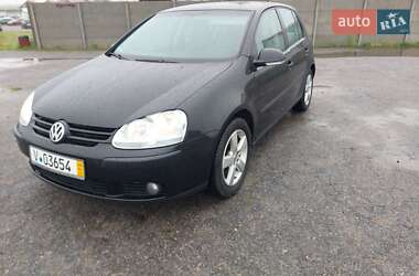 Хетчбек Volkswagen Golf 2005 в Вінниці