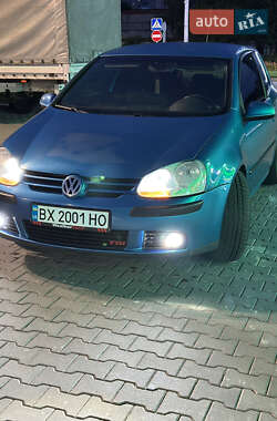 Хэтчбек Volkswagen Golf 2006 в 