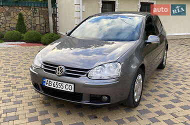 Хетчбек Volkswagen Golf 2006 в Могилів-Подільському