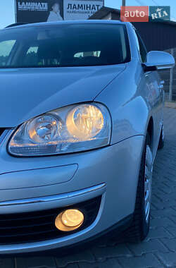 Универсал Volkswagen Golf 2008 в 