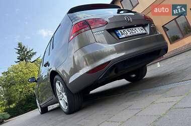 Універсал Volkswagen Golf 2015 в 
