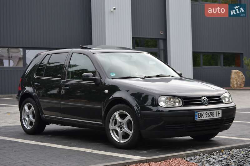 Volkswagen Golf 2001