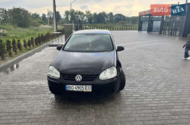 Хэтчбек Volkswagen Golf 2007 в 