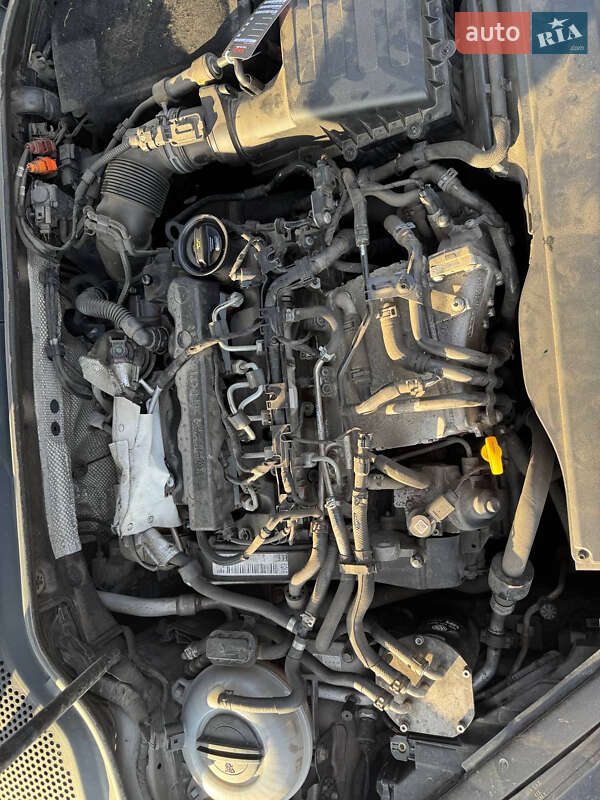 Универсал Volkswagen Golf 2014 в Киеве