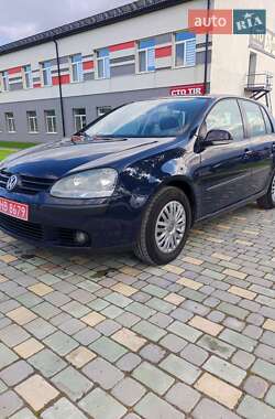 Хетчбек Volkswagen Golf 2005 в Кам'янець-Подільському