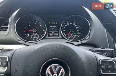 Хэтчбек Volkswagen Golf 2013 в 