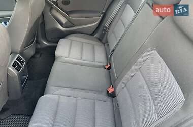 Хэтчбек Volkswagen Golf 2013 в 