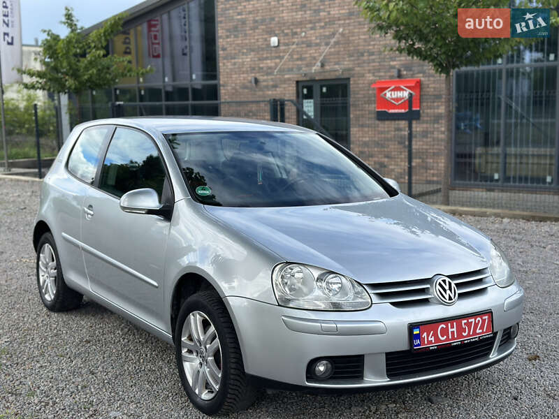 Volkswagen Golf 2006