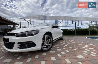 Хэтчбек Volkswagen Golf 2010 в Ужгороде
