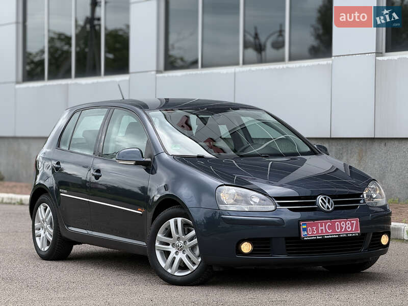 Хетчбек Volkswagen Golf 2009 в Білій Церкві
