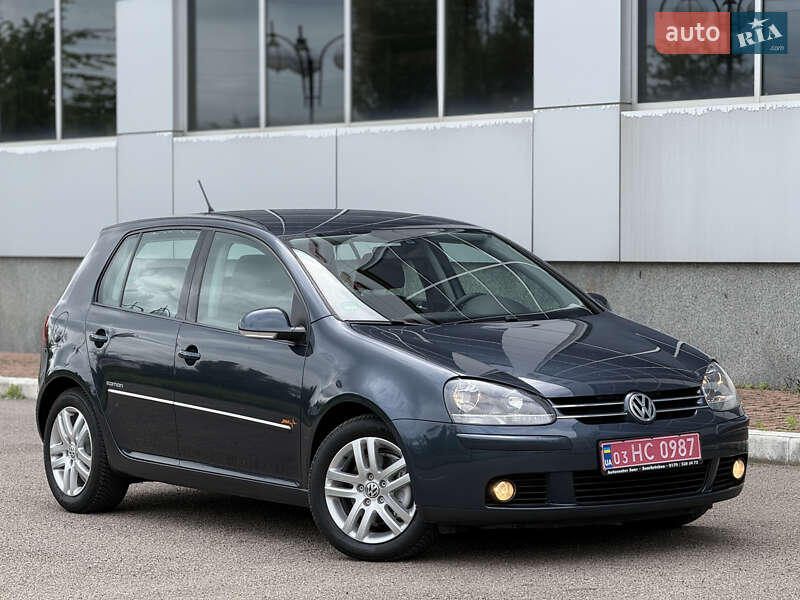 Хетчбек Volkswagen Golf 2009 в Білій Церкві