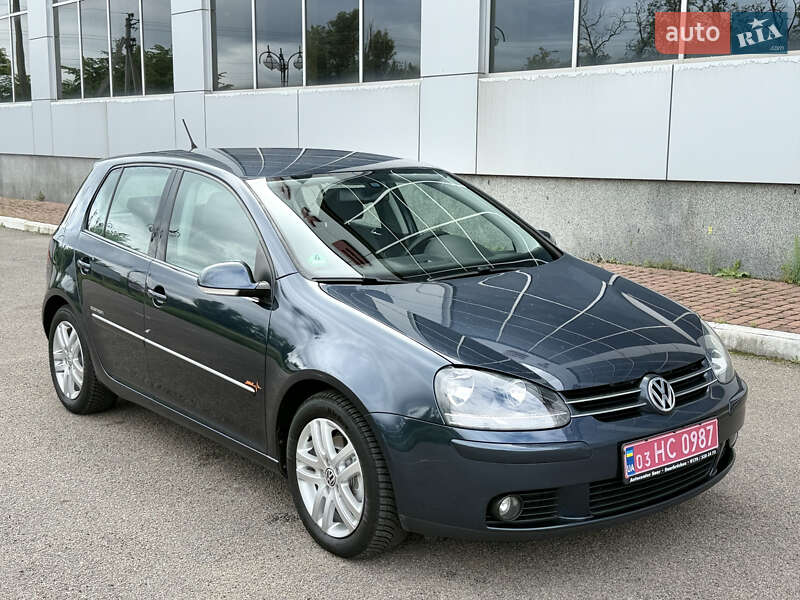 Хетчбек Volkswagen Golf 2009 в Білій Церкві
