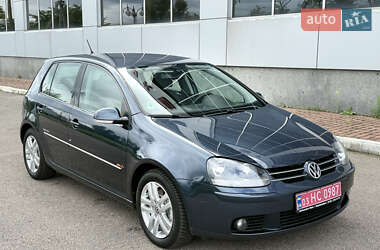 Хэтчбек Volkswagen Golf 2009 в 