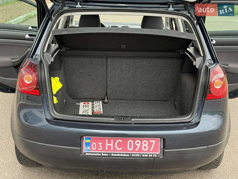 Хетчбек Volkswagen Golf 2009 в Білій Церкві