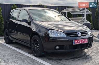 Хетчбек Volkswagen Golf 2007 в Звягелі
