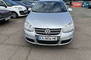 Хетчбек Volkswagen Golf 2007 в Києві