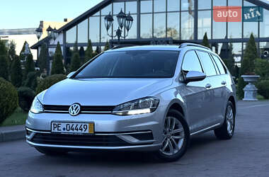 Универсал Volkswagen Golf 2020 в Стрые