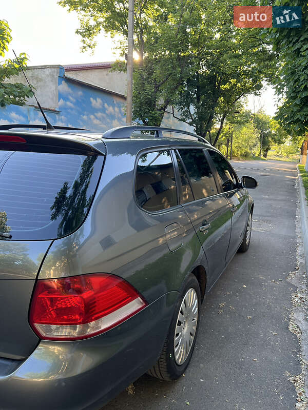 Універсал Volkswagen Golf 2008 в Білгороді-Дністровському