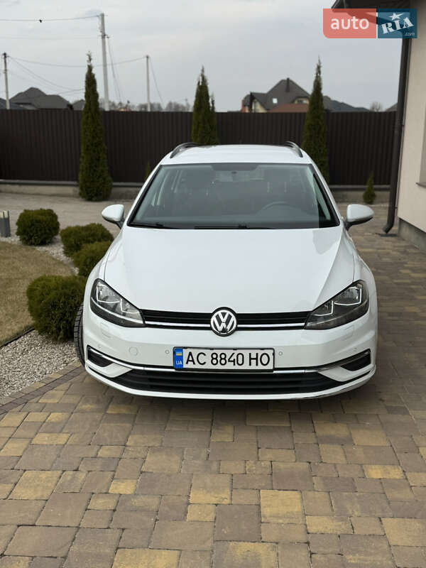 Універсал Volkswagen Golf 2018 в Ковелі
