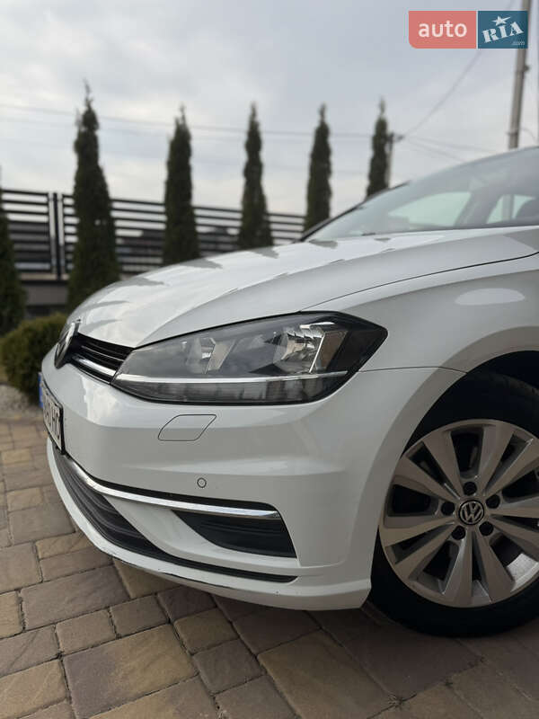 Універсал Volkswagen Golf 2018 в Ковелі