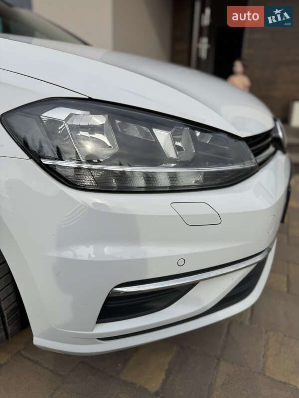 Універсал Volkswagen Golf 2018 в Ковелі