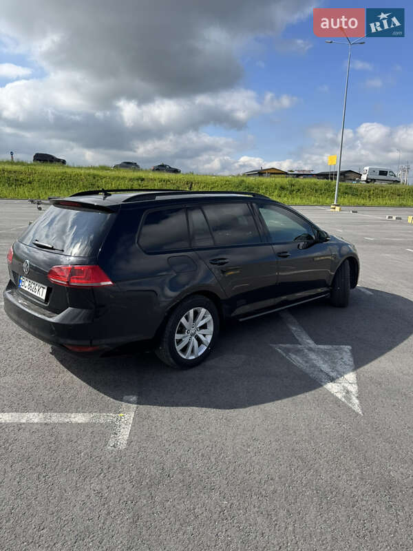 Універсал Volkswagen Golf 2015 в Львові