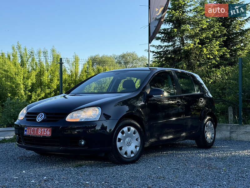 Хэтчбек Volkswagen Golf 2008 в Дрогобыче