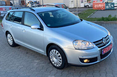 Универсал Volkswagen Golf 2008 в Виннице