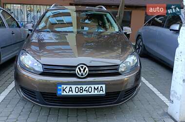 Універсал Volkswagen Golf 2011 в 