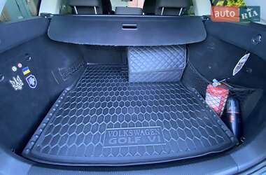 Универсал Volkswagen Golf 2010 в 