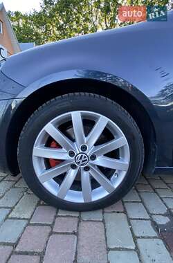Универсал Volkswagen Golf 2010 в 