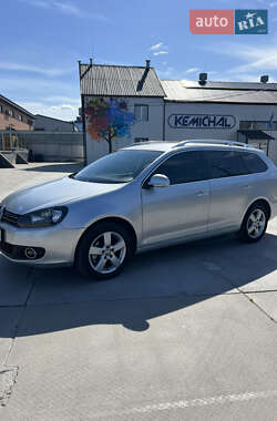 Универсал Volkswagen Golf 2011 в 