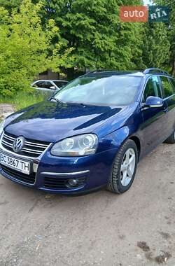 Универсал Volkswagen Golf 2009 в Калуше