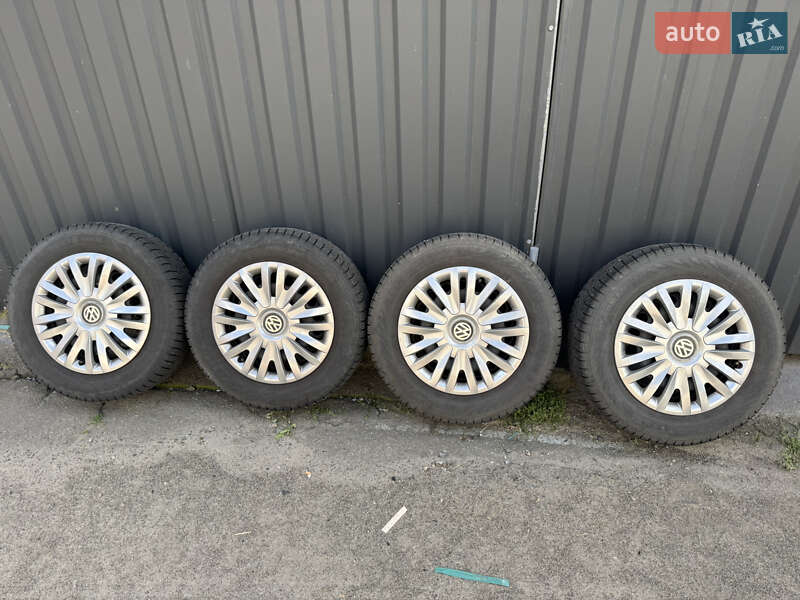 Хетчбек Volkswagen Golf 2012 в Києві