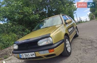 Універсал Volkswagen Golf 1998 в Кривому Розі