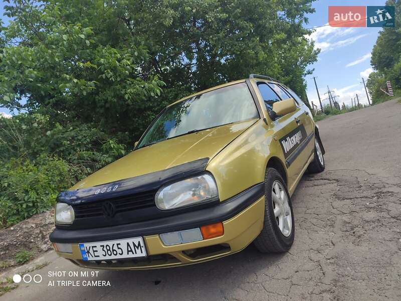 Універсал Volkswagen Golf 1998 в Кривому Розі