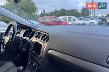 Универсал Volkswagen Golf 2016 в 
