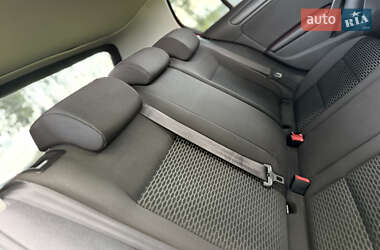 Хэтчбек Volkswagen Golf 2010 в 